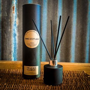 festive reed diffuser